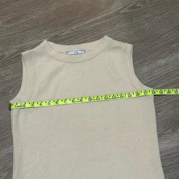 St. John Cream Knit Tank Top Sleeveless Sweater Vest - Picture 3 of 6
